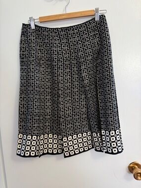 Talbots Petite Monochrome Square Pattern A-Line silk Skirt size 6